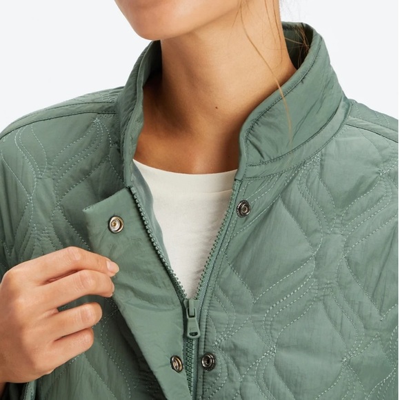 Fabletics quilted loft olive green jacket size XLarge - Picture 6 of 11